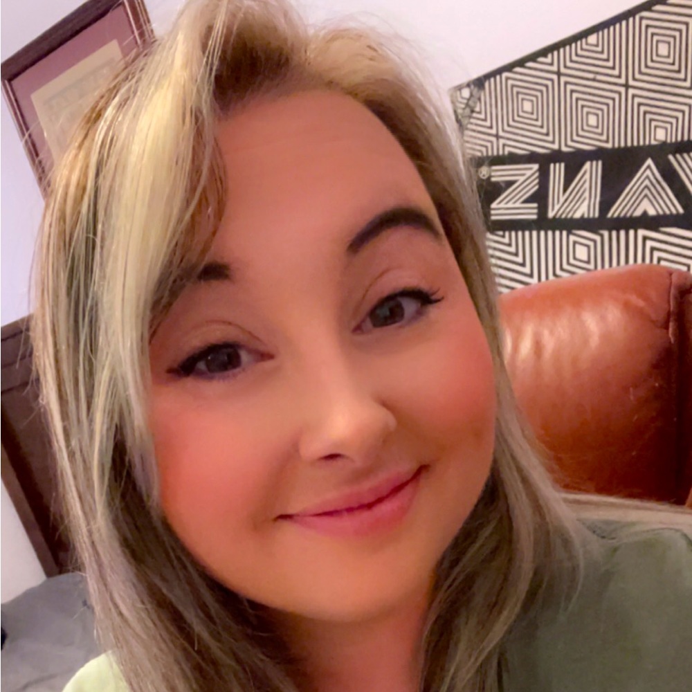 Meet your Posher, Samantha